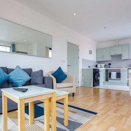 Guestready - Homely Apartment Near City Centre Liverpool Bagian luar foto