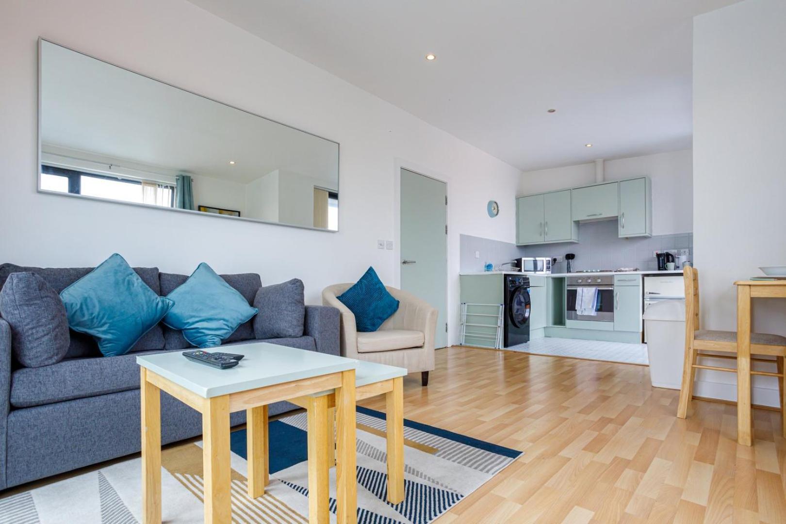 Guestready - Homely Apartment Near City Centre Liverpool Bagian luar foto