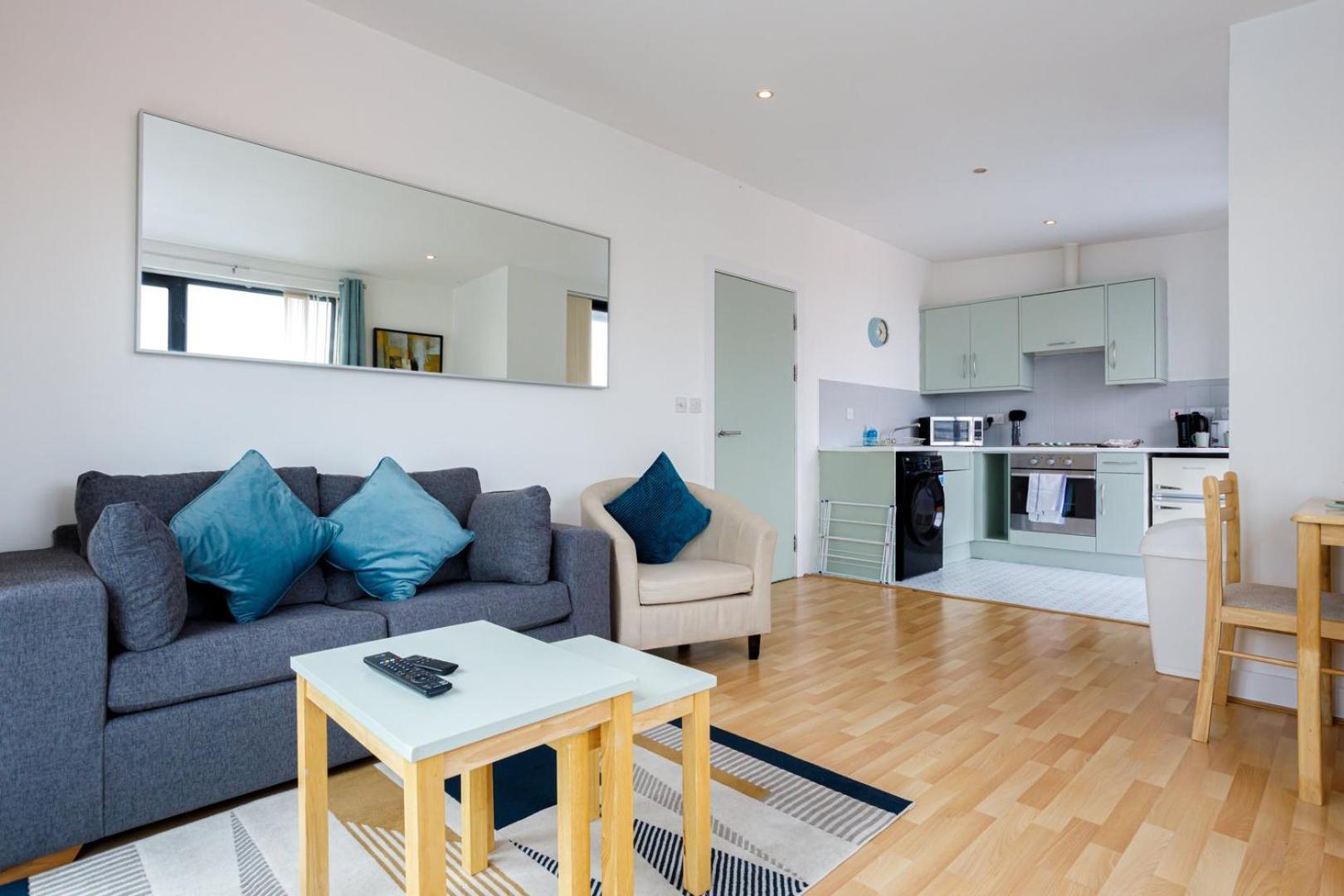 Guestready - Homely Apartment Near City Centre Liverpool Bagian luar foto