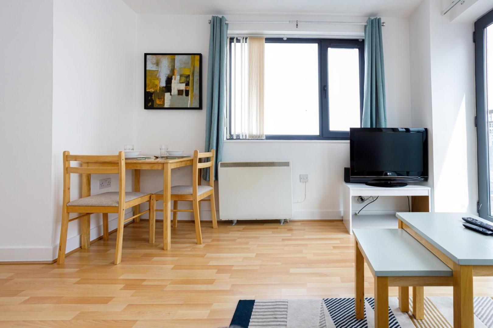 Guestready - Homely Apartment Near City Centre Liverpool Bagian luar foto