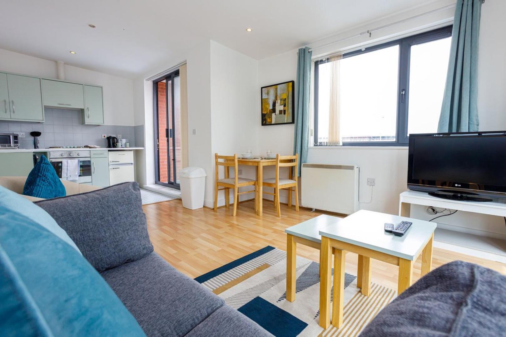 Guestready - Homely Apartment Near City Centre Liverpool Bagian luar foto