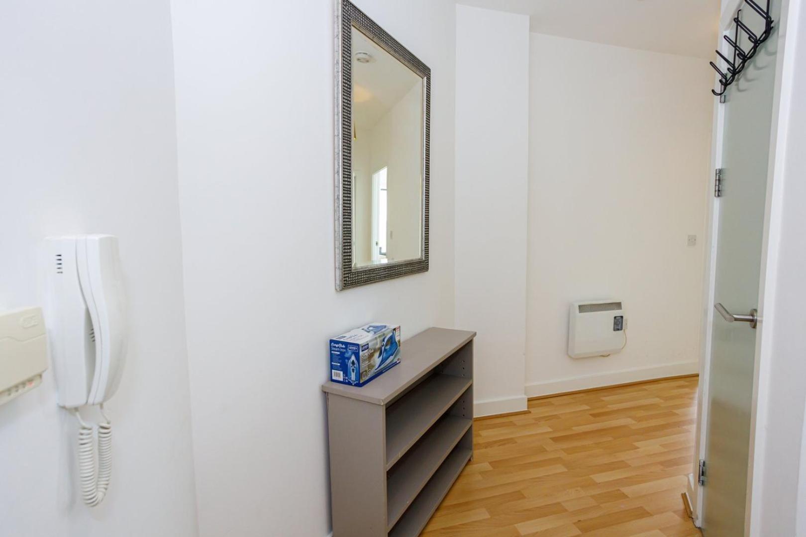 Guestready - Homely Apartment Near City Centre Liverpool Bagian luar foto